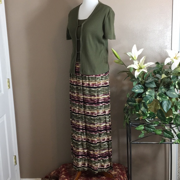 Printed Dress with Jacket - Picture 2 of 6